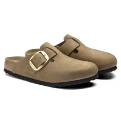 Birkenstock Boston Big Buckle Nubuck Leather 17 Birkenstock Boston Big Buckle Nubuck Leather -Birkenstock 1017953 pair
