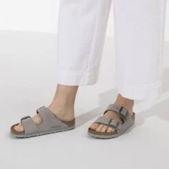 Birkenstock Arizona Nubuck Leather 25 Birkenstock Arizona Nubuck Leather -Birkenstock 1020973 f closeup f