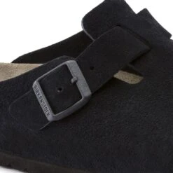 Birkenstock Boston Suede Leather Midnight -Birkenstock 1023865 detail 1