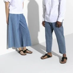 Birkenstock Gizeh Birko-Flor Patent -Birkenstock 43661 detail 6